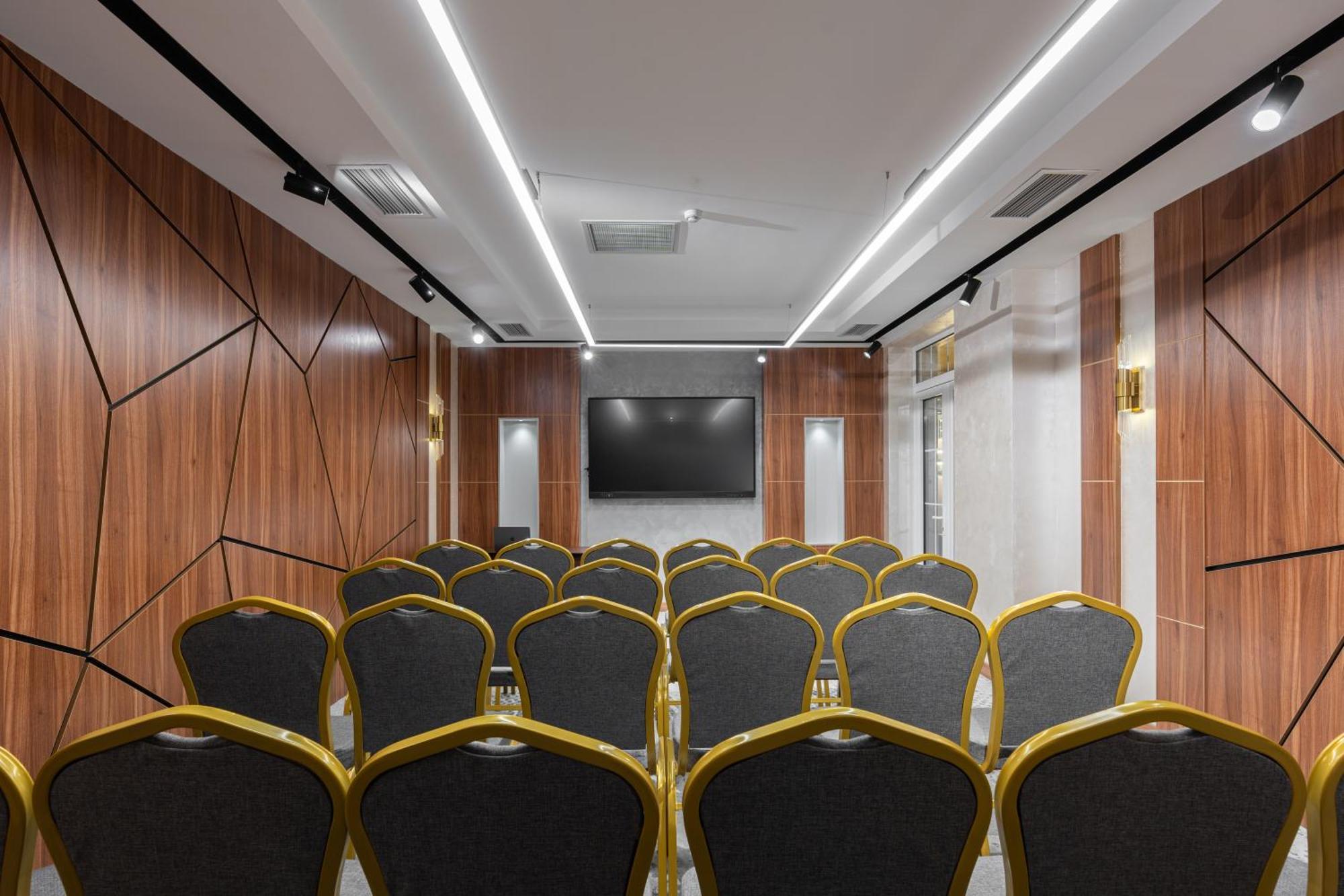 Europe Hotel Tachkent Extérieur photo